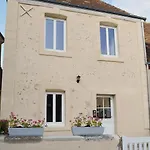 En Sarthe Avec Sauna Et Jacuzzi Semesterbostad